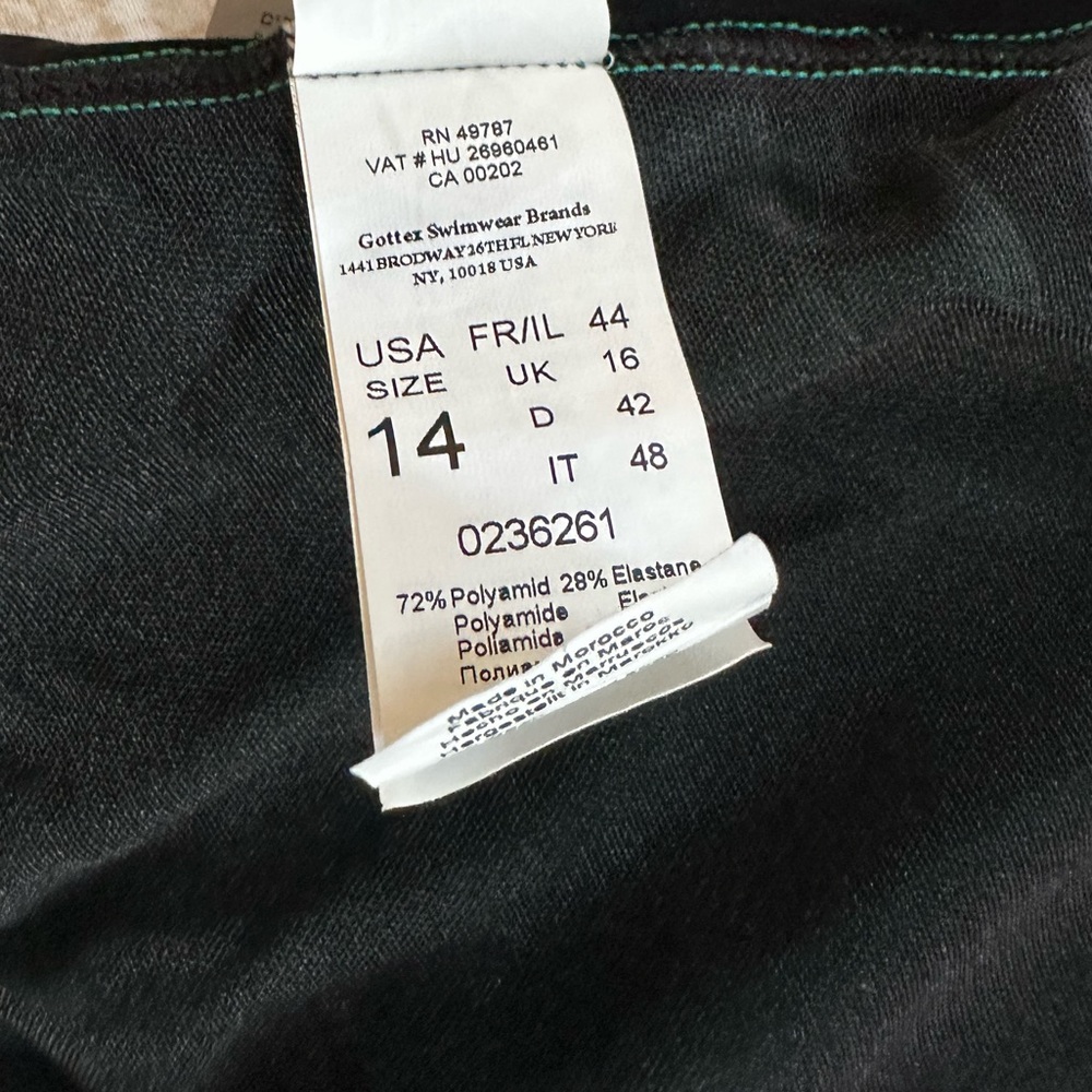 Turkiz Green One shoulder Swimsuit Size 14 - Picture 8 of 8